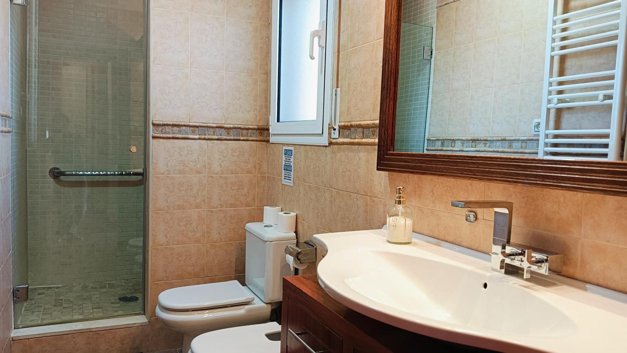 Villa Du Lac Speciale Pour Famille Avec Enfant Riudecanyes 外观 照片
