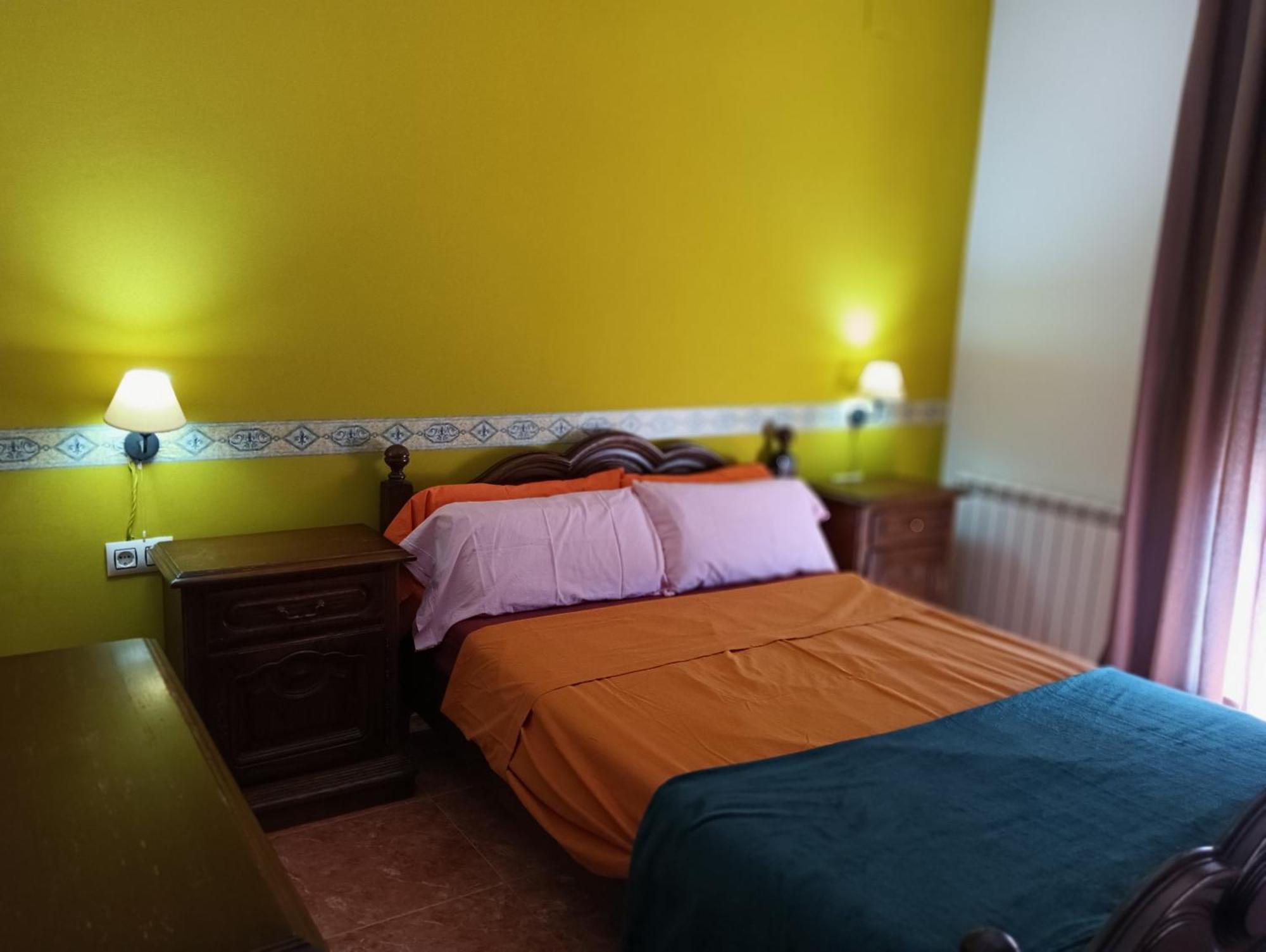 Villa Du Lac Speciale Pour Famille Avec Enfant Riudecanyes 外观 照片